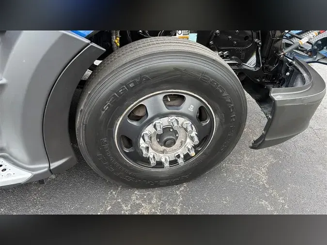 2022 KENWORTH T680020a8d18e644774843ad2b49da9e323a