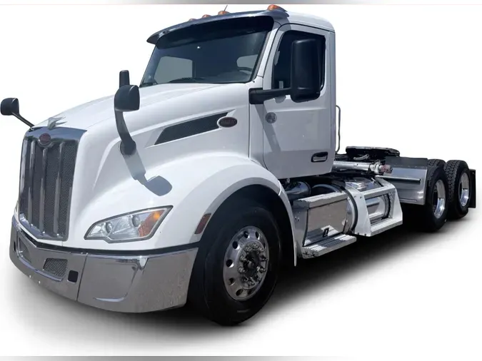 2023 Peterbilt 579020d4e6a44455b6d8ba759489a9944a1