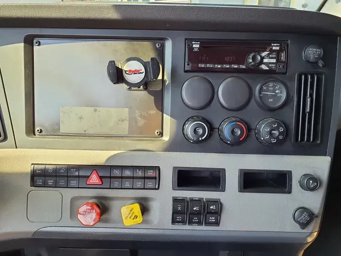 2021 FREIGHTLINER/MERCEDES NEW CASCADIA PX12664