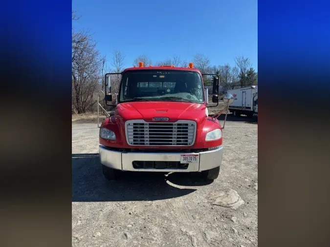 2020 FREIGHTLINER/MERCEDES M2 106