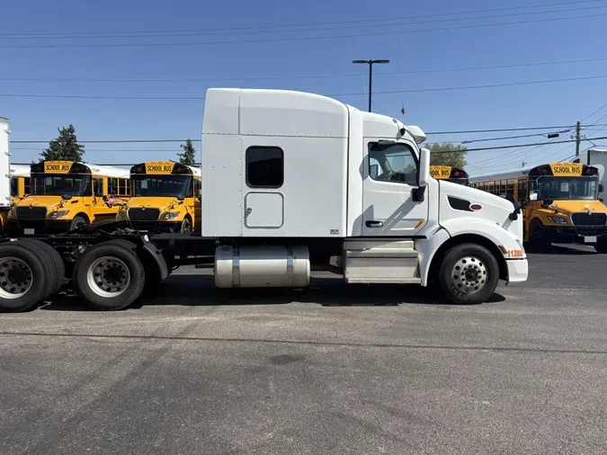 2022 Peterbilt 57902123e4ecbf11db4038afac7f738f361