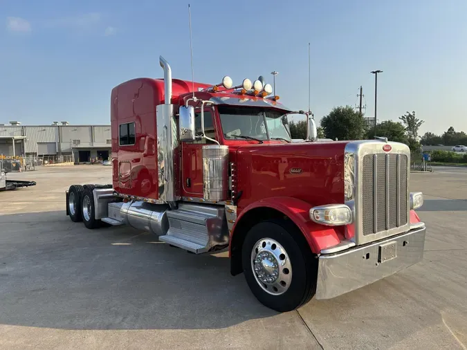 2019 Peterbilt 389