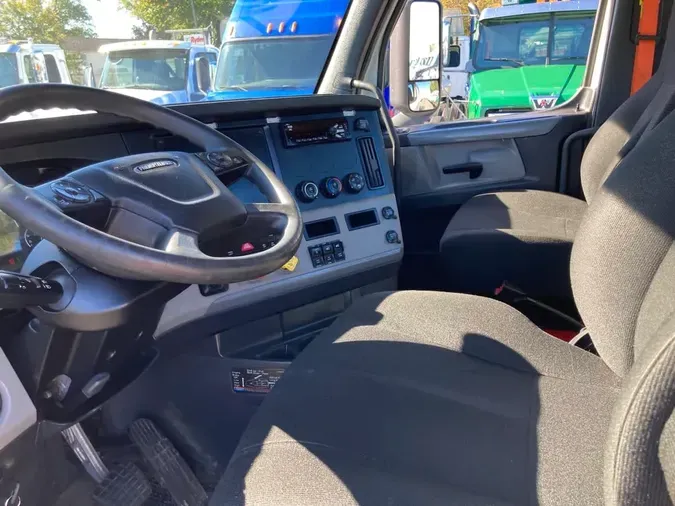 2019 FREIGHTLINER/MERCEDES NEW CASCADIA PX12664