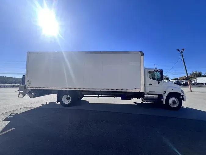 2018 Hino 268A