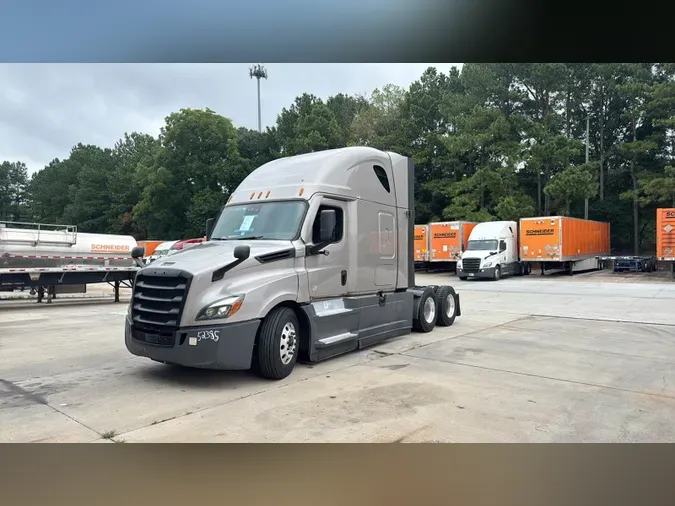 2022 Freightliner Cascadia 126