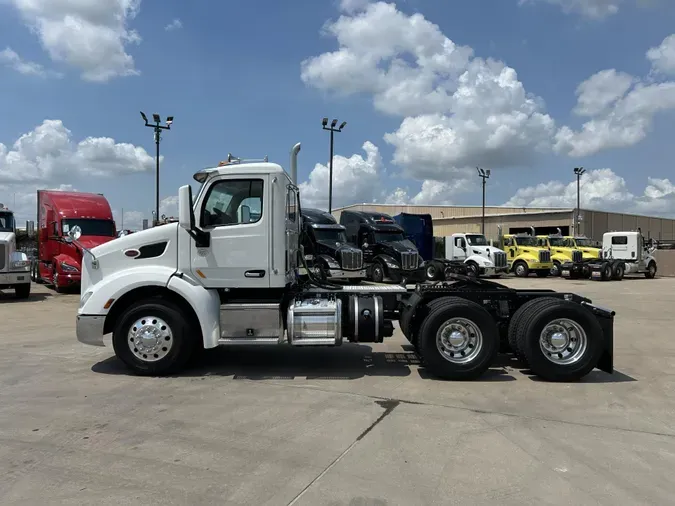 2020 Peterbilt 579