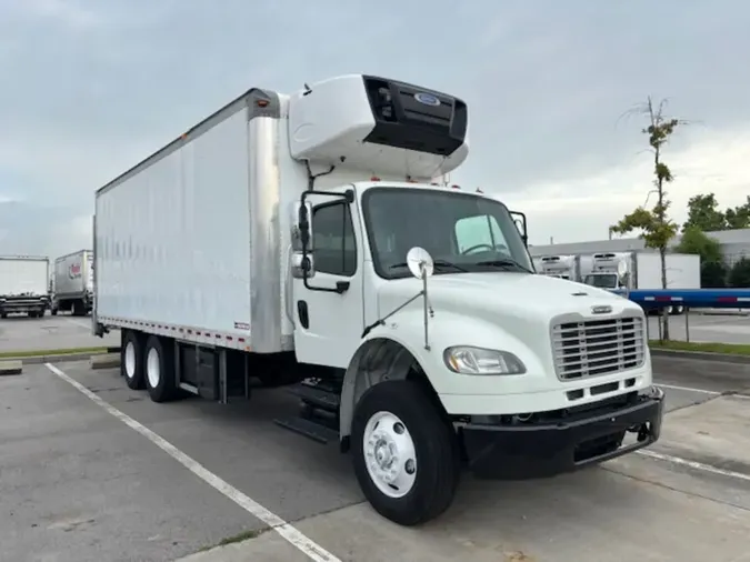 2018 FREIGHTLINER M2 106