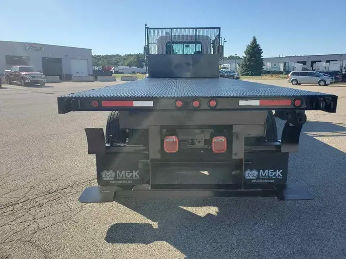 2018 MACK GU813
