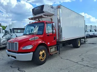 2017 FREIGHTLINER M2 106