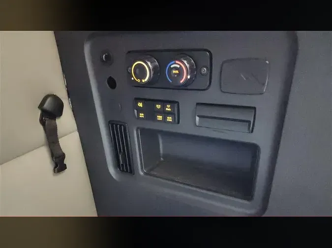 2021 FREIGHTLINER CASCADIA