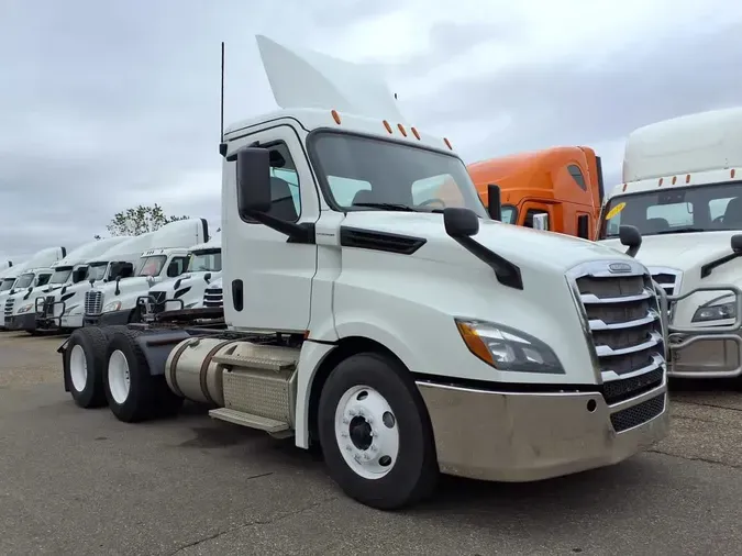 2019 FREIGHTLINER/MERCEDES NEW CASCADIA PX12664