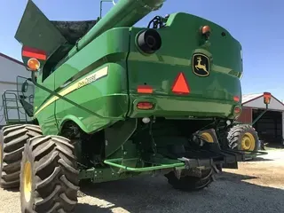 2017 John Deere S680