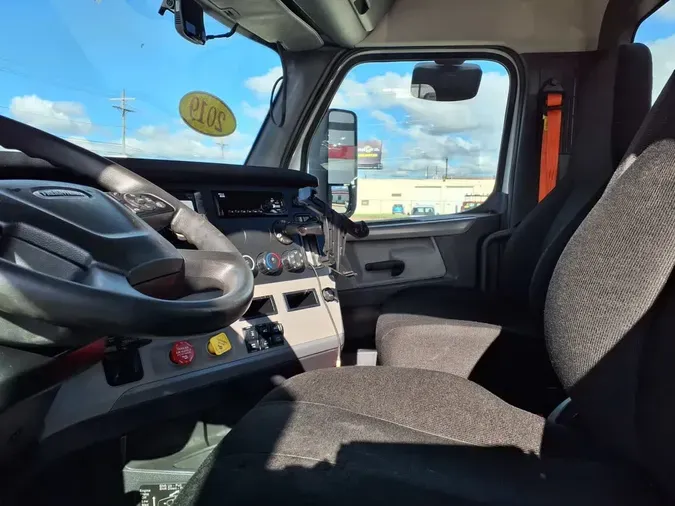 2019 FREIGHTLINER/MERCEDES NEW CASCADIA PX1266402317baafcd3b45f22326e10ddb21a18