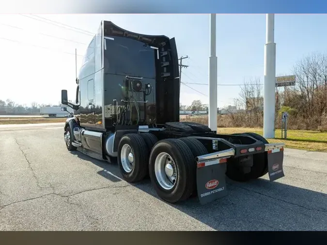 2022 PETERBILT 579