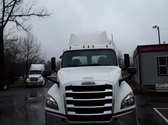 2019 FREIGHTLINER/MERCEDES NEW CASCADIA PX126640234efa5afda7b2431536d88e27a24ba