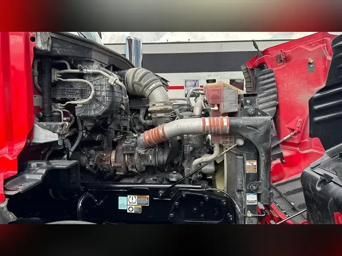 2021 PETERBILT 579