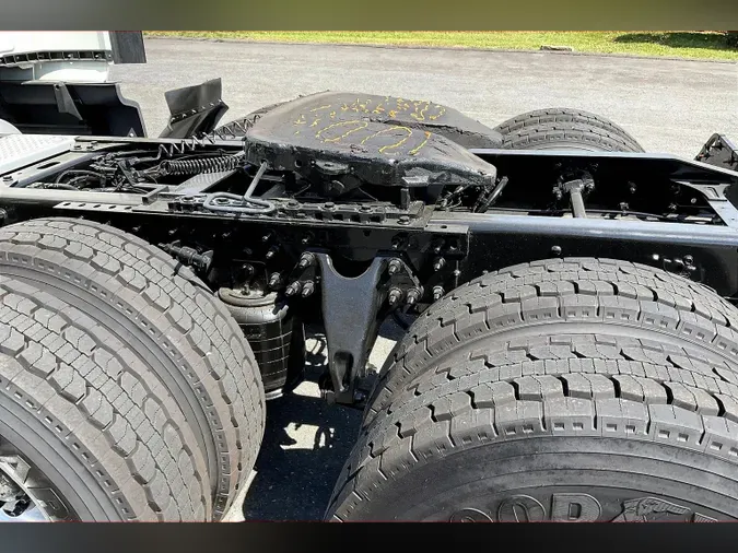 2022 INT LT625 6x4