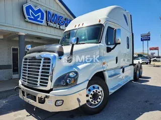 2016 FREIGHTLINER CASCADIA