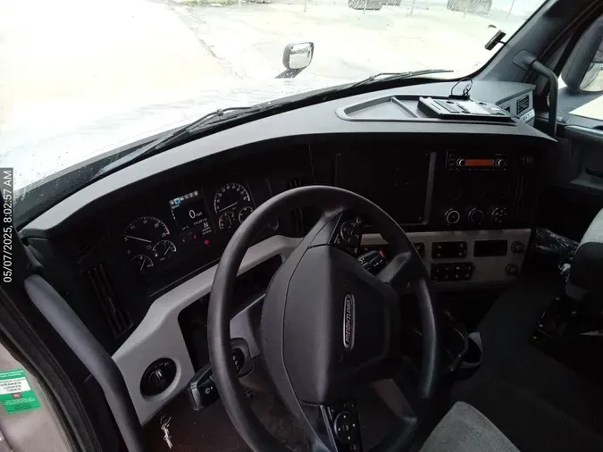 2021 Freightliner Cascadia