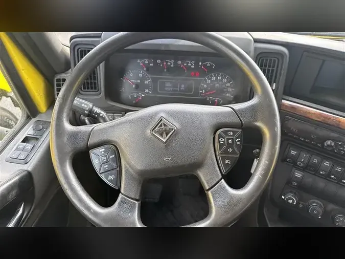 2018 INTERNATIONAL RH613