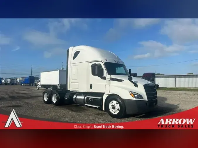 2020 FREIGHTLINER CA126