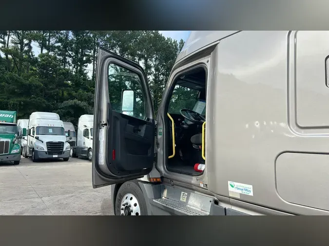 2024 Freightliner Cascadia