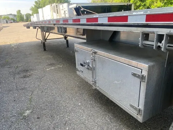 2024 EAST 53' Flatbed