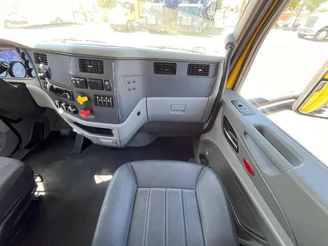 2021 Peterbilt 579