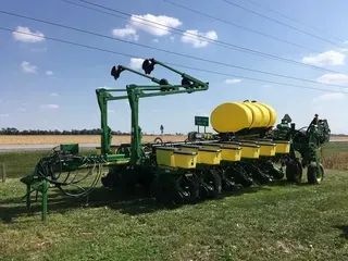 2013 John Deere 1770NT