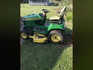 2017 John Deere X739