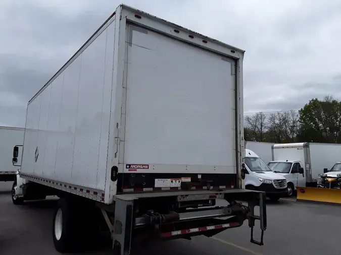 2019 FREIGHTLINER M2 106