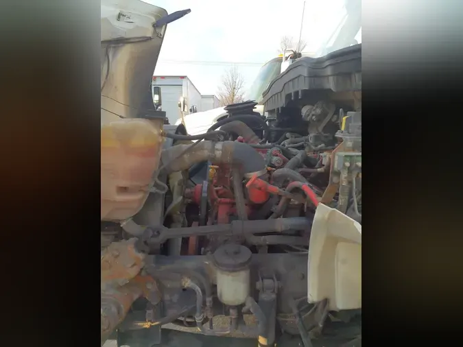 2019 NAVISTAR INTERNATIONAL MV607 (4X2)