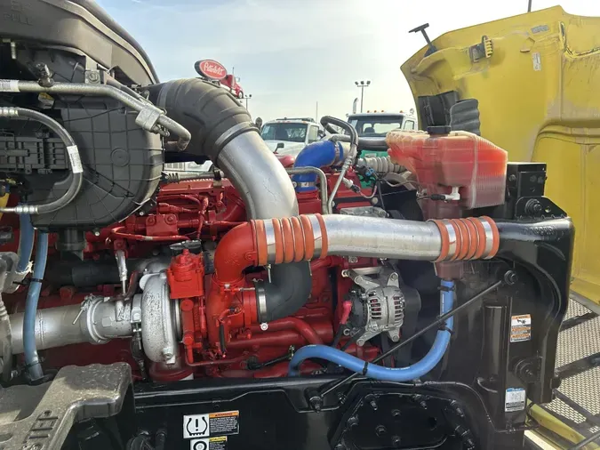 2021 Peterbilt 579