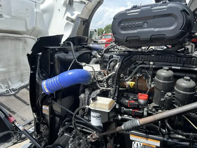 2023 Peterbilt 579