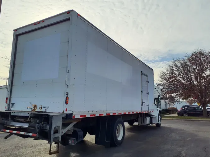 2018 FREIGHTLINER/MERCEDES M2 106