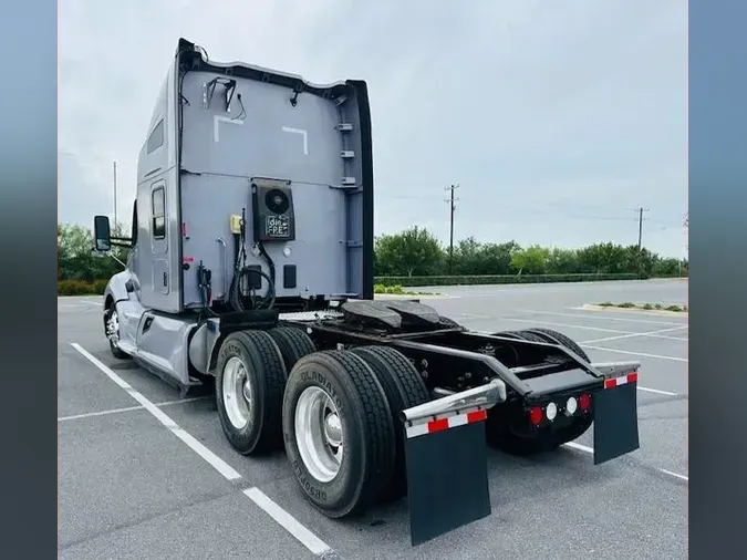 2022 Kenworth T680025ff0aca6292c7d94638ef0b9258597