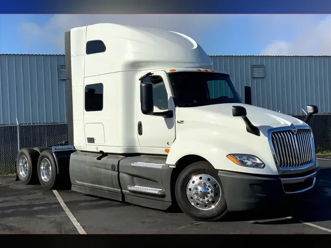 2023 INT LT625 6X40260f7e81499004e449bcaf3c24eca5d