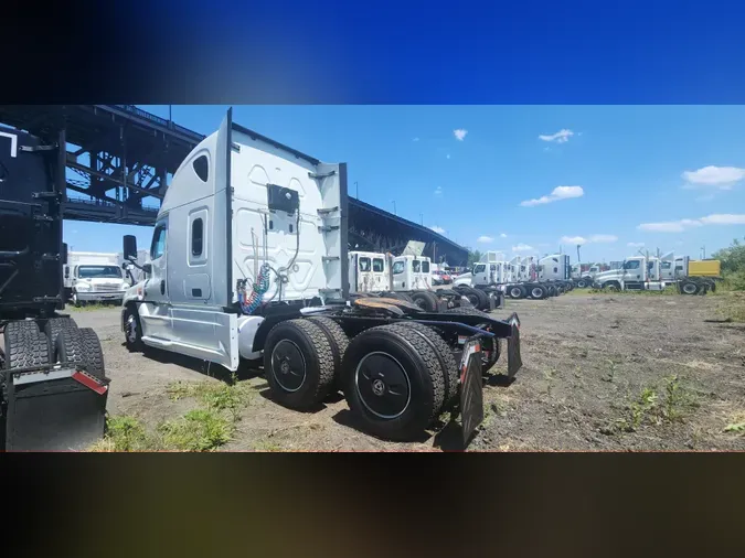 2019 FREIGHTLINER/MERCEDES CASCADIA 125