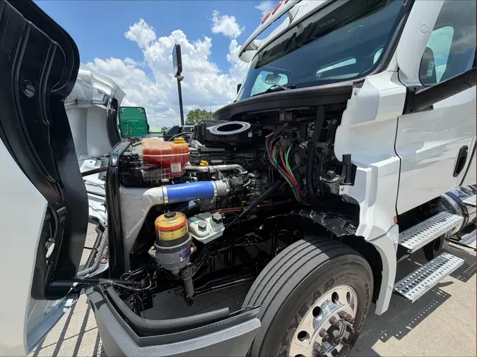 2020 Freightliner Cascadia 12602640bae5d2cf403402118ba24984166