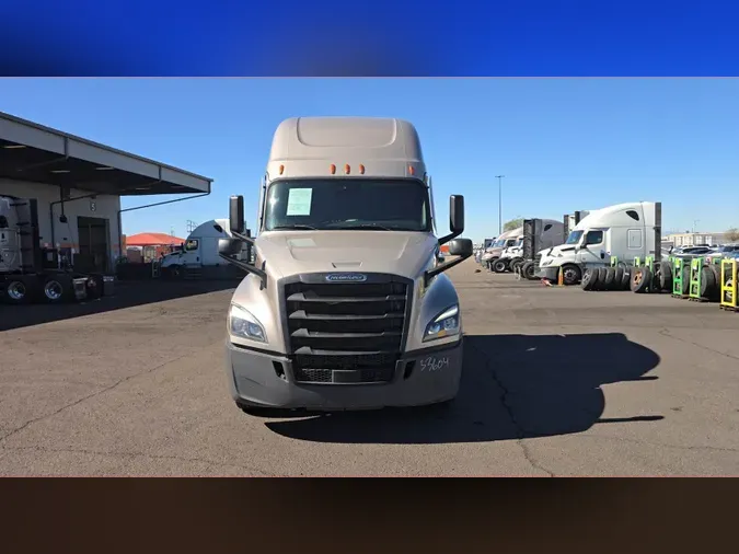 2025 Freightliner Cascadia 126026501456598bee2141d94d8abfb6c4d