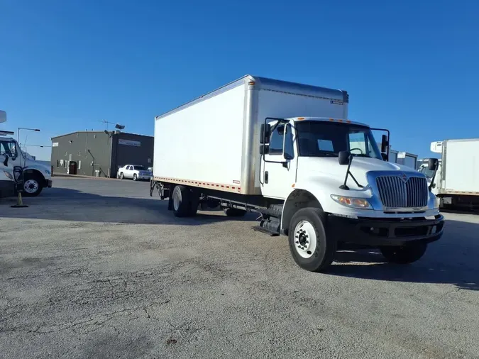 2019 NAVISTAR INTERNATIONAL 4300