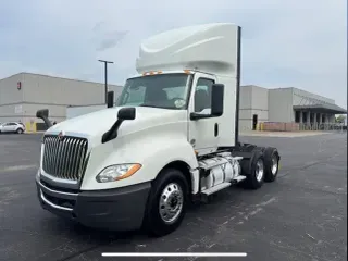 2020 International LT625
