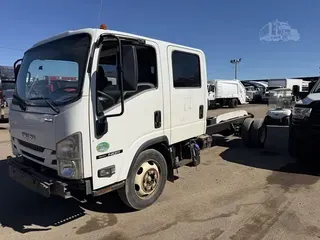 2016 ISUZU NQR