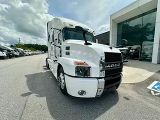 2019 Mack ANTHEM 64T