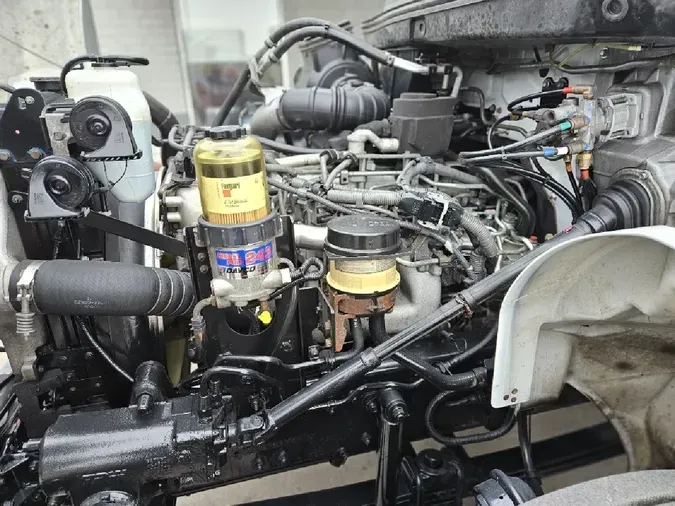 2018 HINO 338 Derated