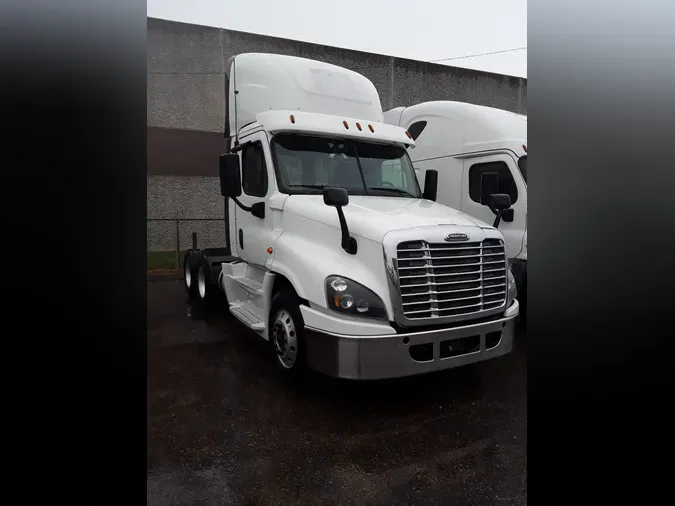 2018 FREIGHTLINER/MERCEDES CASCADIA 125