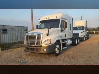 2020 FREIGHTLINER/MERCEDES CASCADIA 125