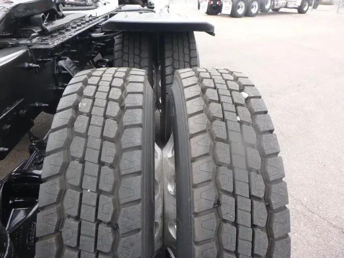 2019 Peterbilt 567