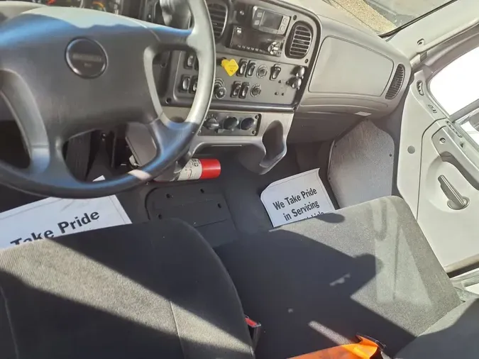 2019 FREIGHTLINER/MERCEDES M2 106027ffb6a8bea48c576eb72331a149e34