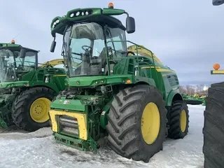 2016 John Deere 8600